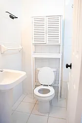 Rented by Nikia Vankeuren, LREB