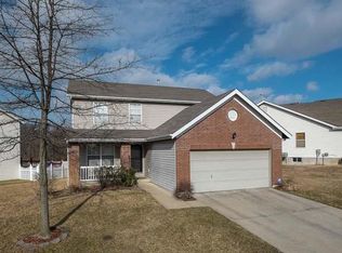 4623 Robbins Grove Dr, Florissant, MO 63034