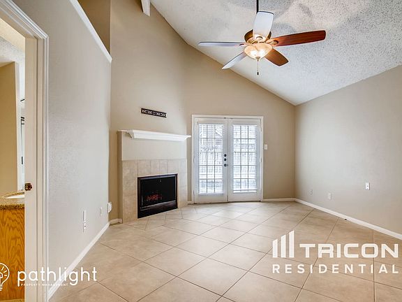 4th image of 15526 Lago Villa Dr