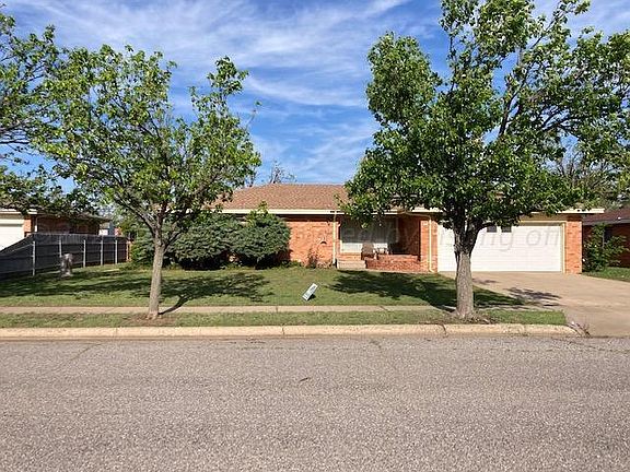 4th image of 2319 Mary Ellen St