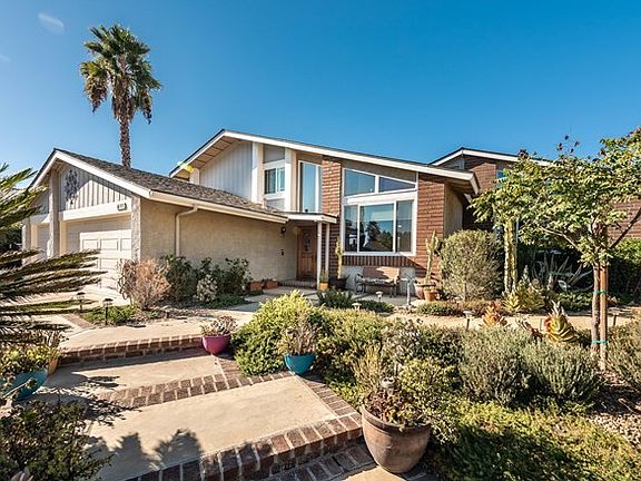 483 Azalea St-3