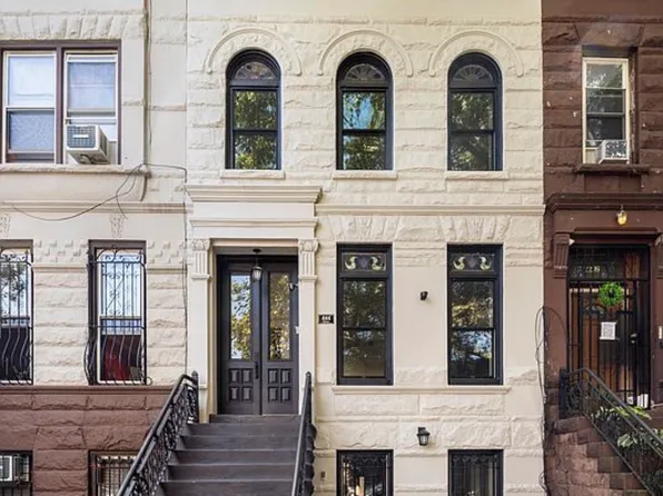 444 Quincy Street image 1 of 7