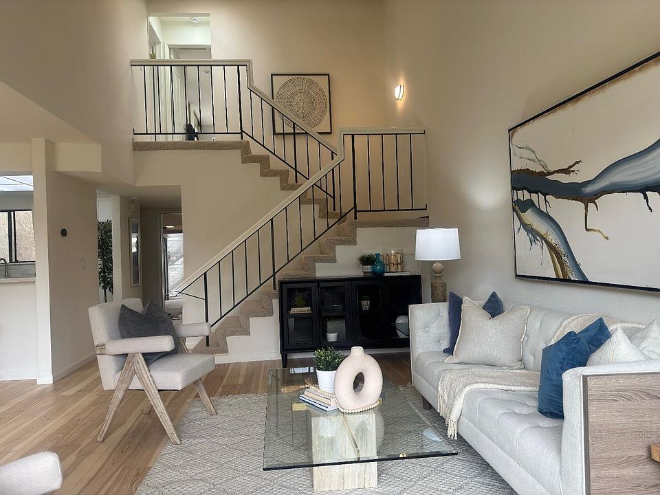1st image of 1050 Villa Maria Ct