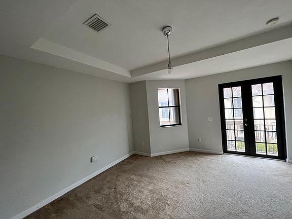 5th image of 10327 NW 30th Ter