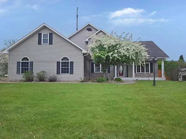 5928 Pintail Ln, White Bear Township, MN 55110