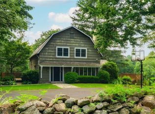 76 Eden Hill Rd, Newtown, CT 06470