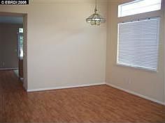 3rd image of 4038 Moraine Ct