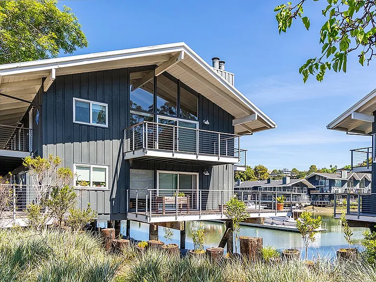 The Cove at Tiburon — Photo 44