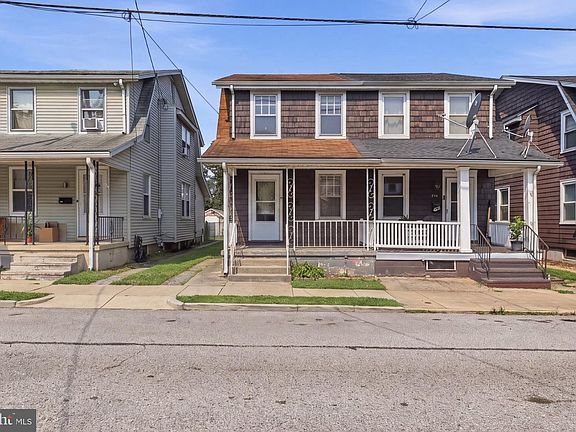 2nd image of 618 Courtland St