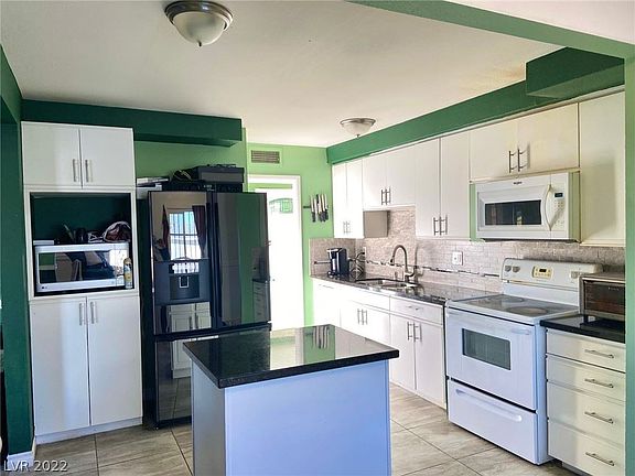 4th image of 337 Portsmouth Way