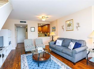 5 Bluebill Ave APT 311, Naples, FL 34108