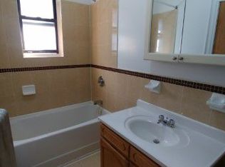 11853 Metropolitan Ave APT 9C, Kew Gardens, NY 11415