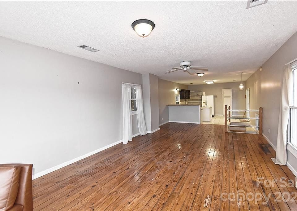 7103 Wateredge Dr, Sherrills Ford, NC 28673 MLS CAR3935196 Zillow