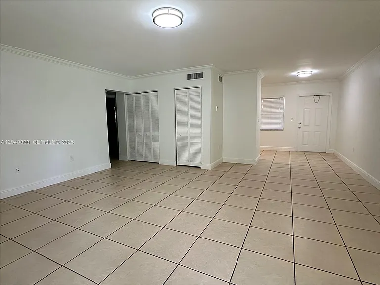 2536 Van Buren St #5A — Photo 33