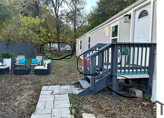 1st image of 10115 Northview Dr