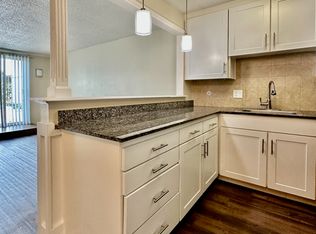 Lakeview Towers Apartments, Oakland, CA 94606