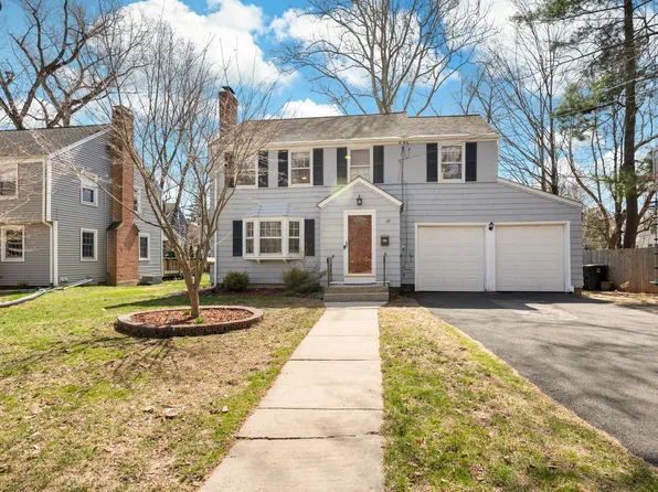 69 Linbrook Road, West Hartford, CT 06107