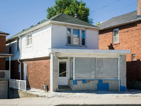 724 Vaughan Rd, Toronto, ON M6E 2Y9