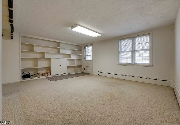 17 Oxford Dr — Photo 27