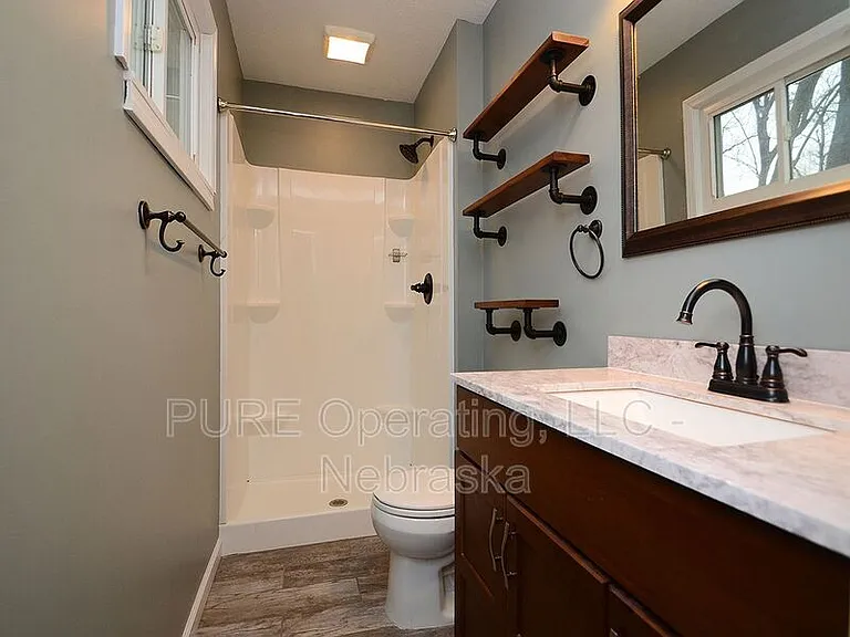 13951 Jefferson Cir — Photo 23