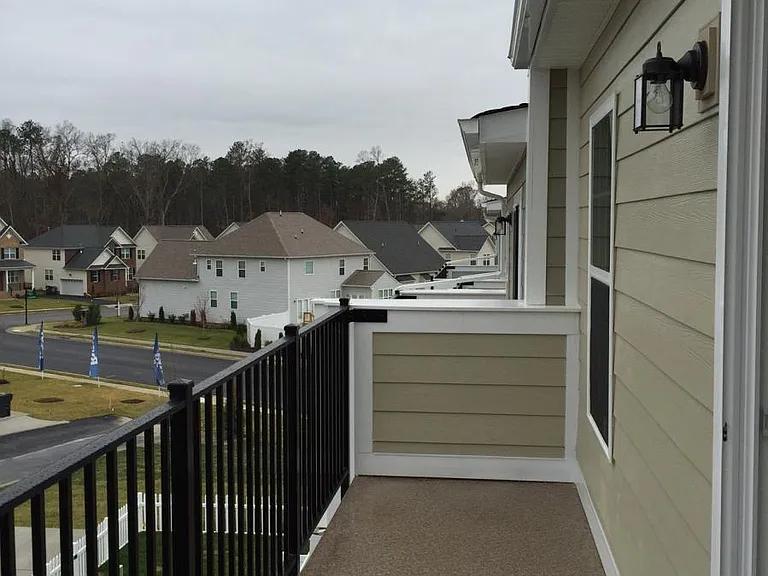 Another balcony view