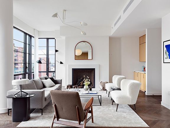 2nd image of 211 W 14th St #Penthouse