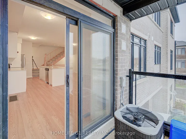585 Colborne St E #611 — Photo 23