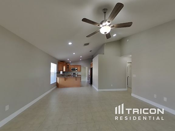 2nd image of 5434 Bryce Canyon Dr