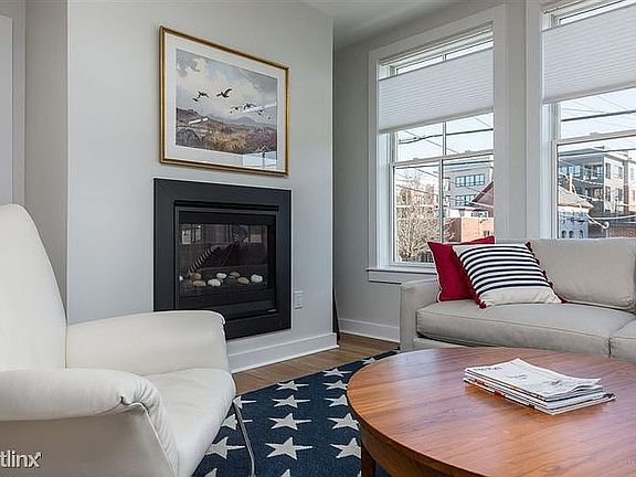 Living Room Gas Fireplace
