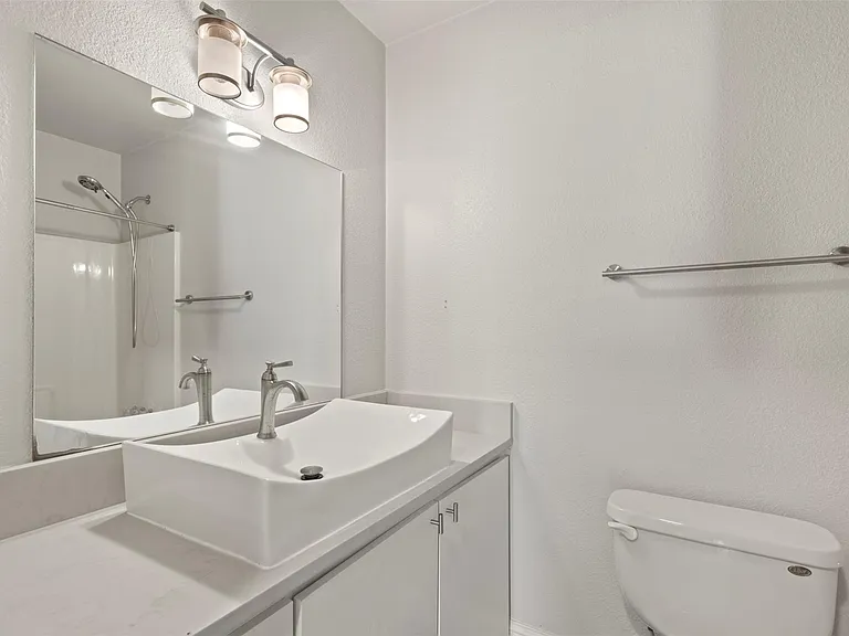 314 Woodard St — Photo 11
