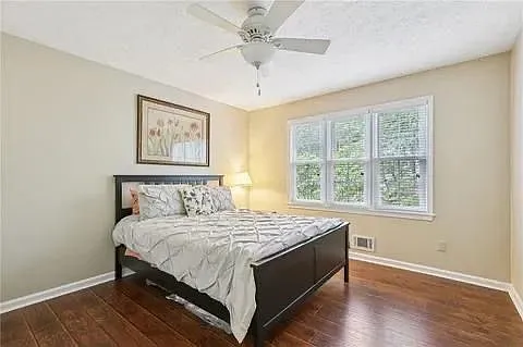 159 Cavan Way SE — Photo 18