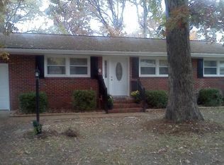 9 Courtney Ave, Newport News, VA 23601