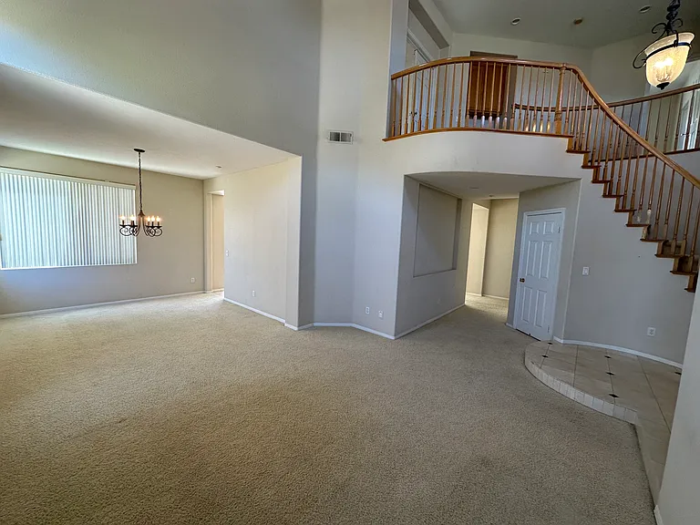 932 Torrey Pines Pl — Photo 14