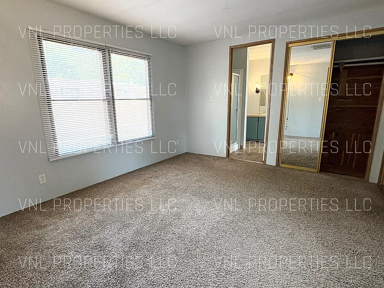 4028 San Ysidro Rd — Photo 3