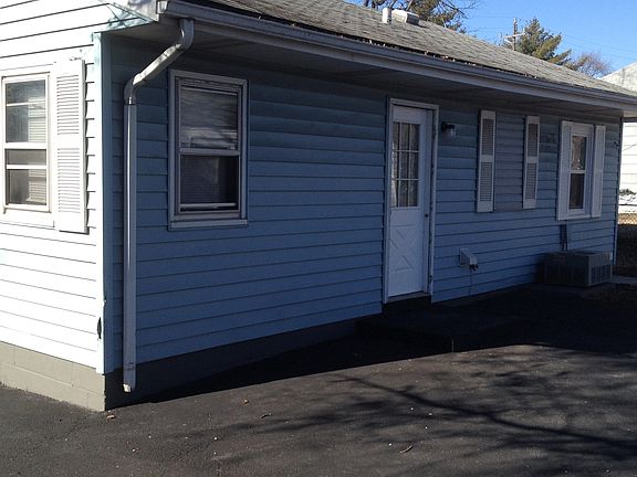 3rd image of 4020 Geraldine Ave