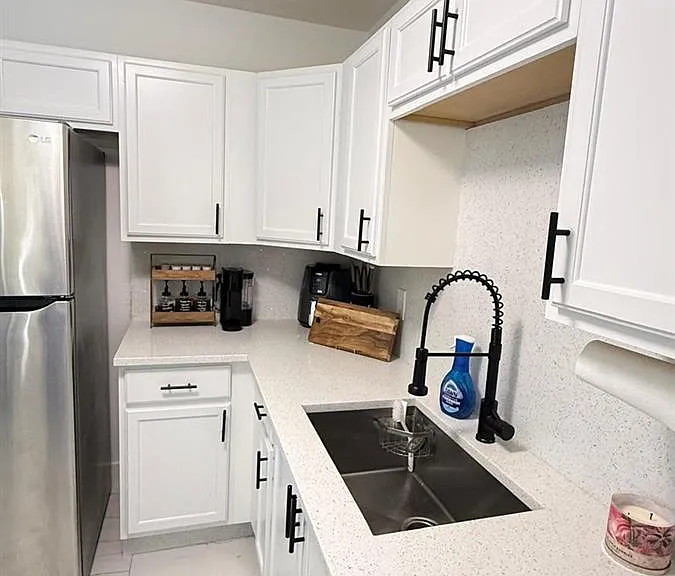 9052 Fountain Rd — Photo 12