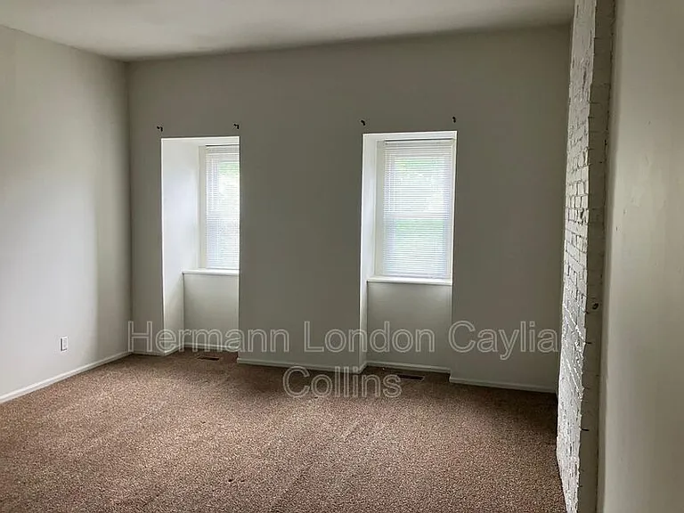 1708 S Tucker Blvd #C — Photo 10
