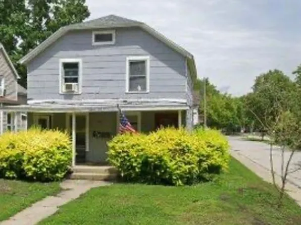 624 E Mulberry St #3, Bloomington, IL 61701