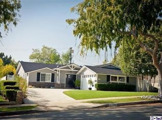 1285 Coronet Ave, Pasadena, CA 91107