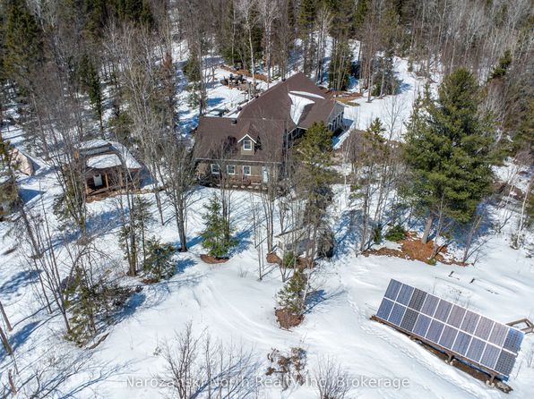 131 Casimir Rd, Saint Charles, ON P0M 2W0