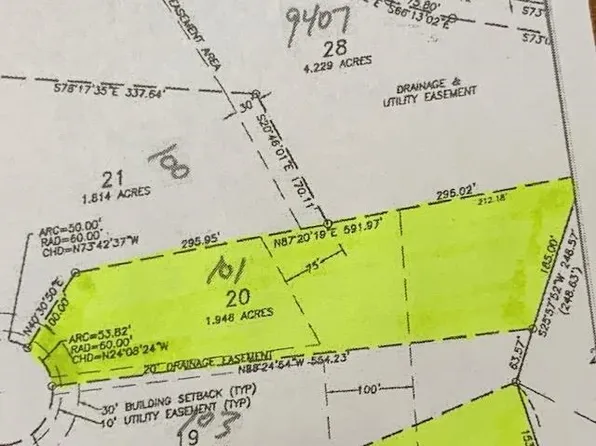 101 Marie Ct, Galena, IL 61036