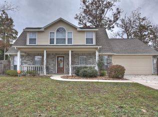 10854 Forest Creek Dr, Willis, TX 77318