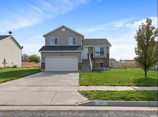 1653 W 600 N, Clinton, UT 84015