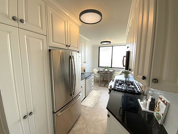 3rd image of 269-10 Grand Central Pkwy #16N