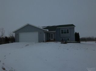 27722 457th Ave, Parker, SD 57053