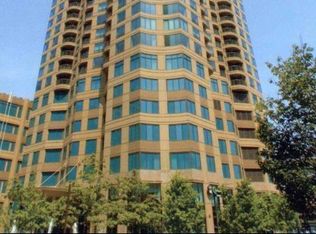 400 N La Salle Dr, Chicago, IL 60654