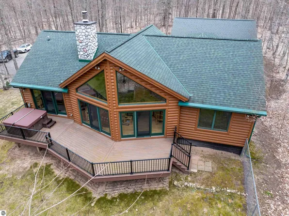 3850 Aunt Ferns Dr, East Jordan, MI 49727