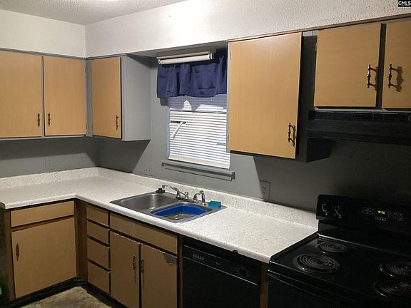 2nd image of 251 Rast St #H3