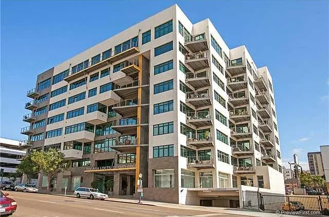 1 bed, 1041 sqft, $3,000 — Photo 2