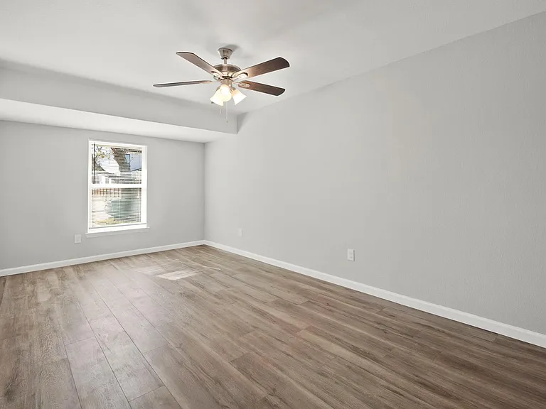 5123 Ridgeway Dr — Photo 9